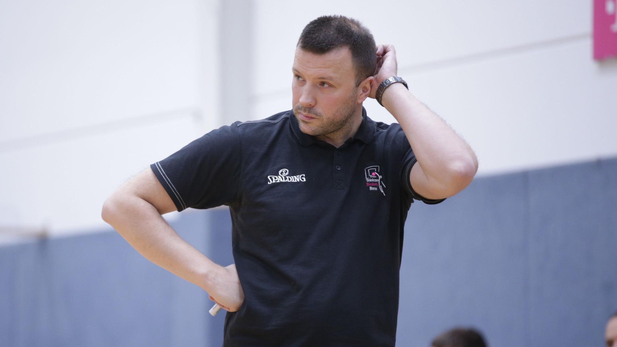 Die Situation der Baskets bereitet dem Sportmanager Savo Milovic einige Kopfschmerzen.