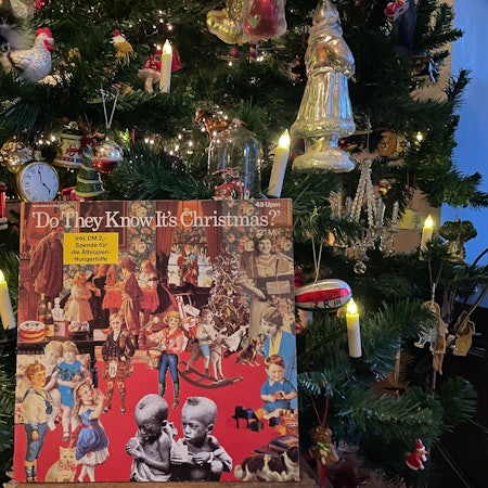 Do they know it's Christmas