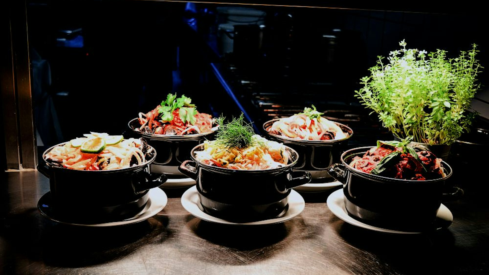 Muschelhaus und Restaurant ist das Kölner Traditionsgasthaus mit einer mehr als siebenhundertjährigen Geschichte.