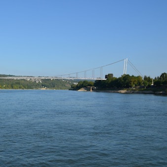Die Visualisierung einer neuen Rheinbrücke zwischen Erpel und Remagen