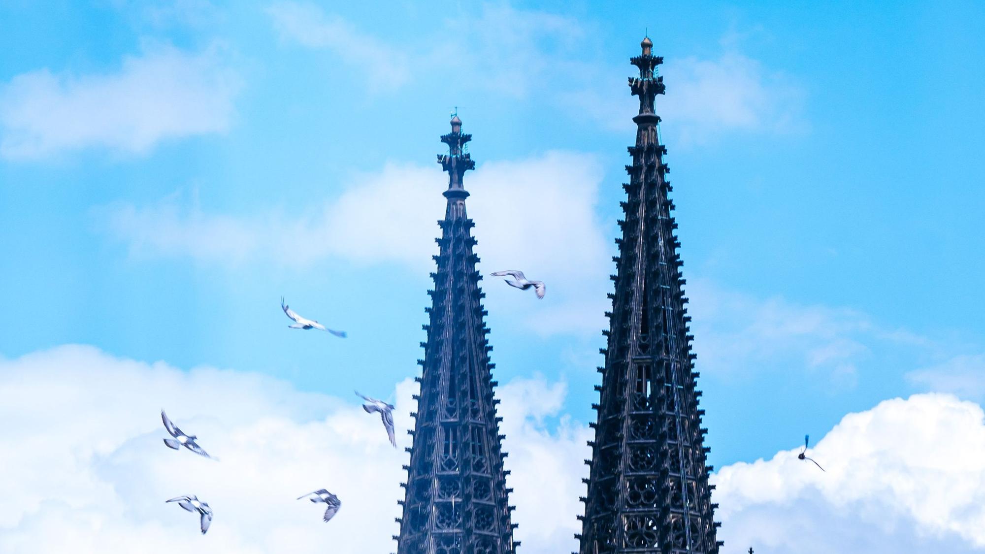 Buehnen und der Dom