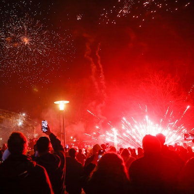 Feuerwerk am Altstadtufer