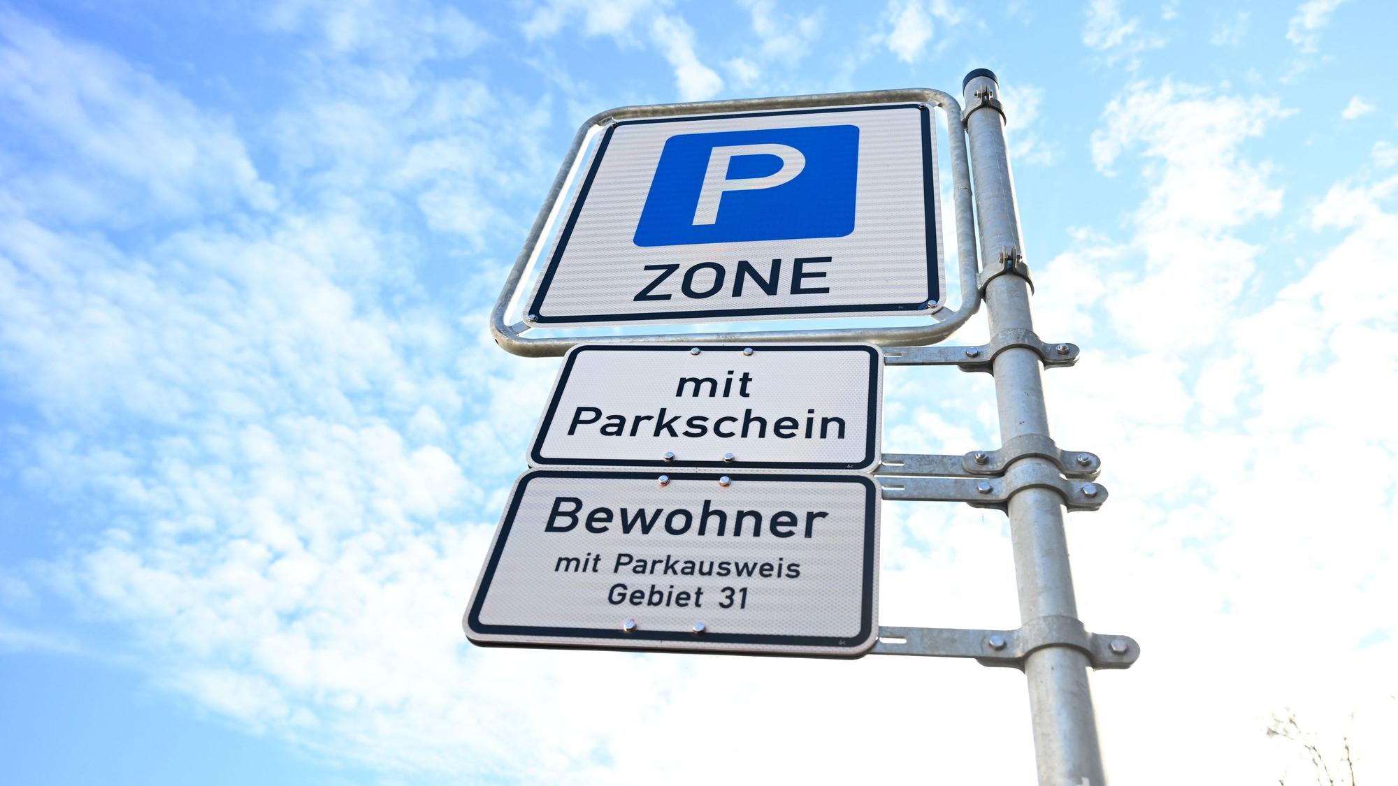 Ein Parkschild