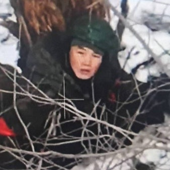Ein Foto, das vom ukrainischen Präsidialamt veröffentlicht worden ist, soll einen nordkoreanischen Soldaten in der russischen Grenzregion Kursk zeigen. (Archivbild)