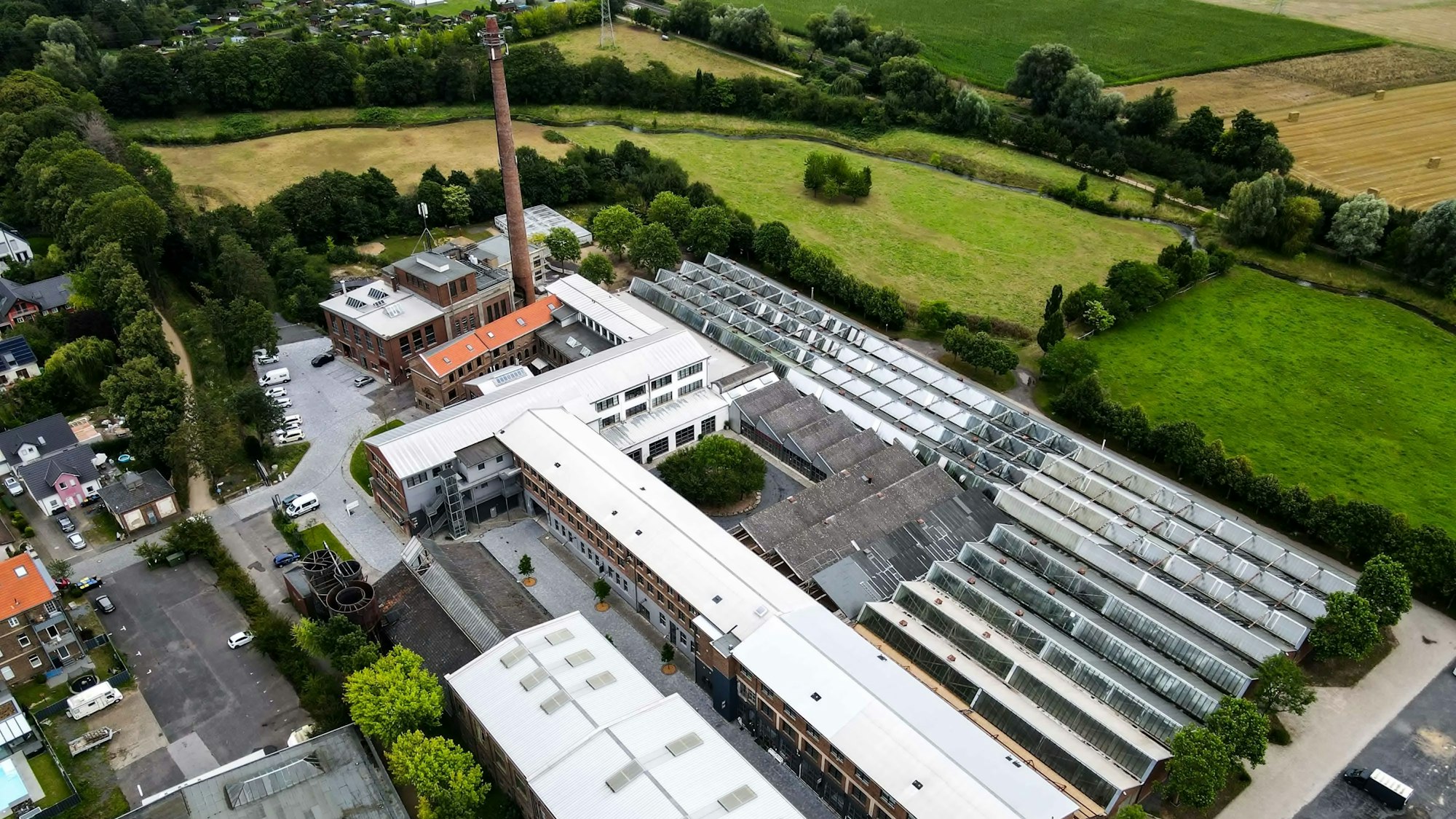 Drohnenfoto von der Alten Tuchfabrik zwischen Euenheim und Euskirchen .