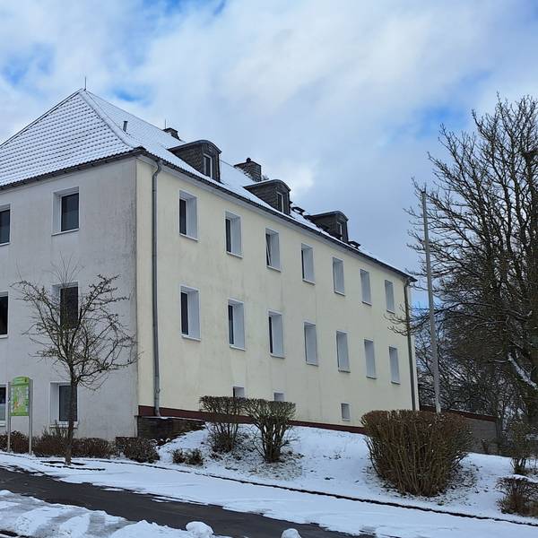 Das Dahlemer Rathaus im Ortsteil Schmidtheim.