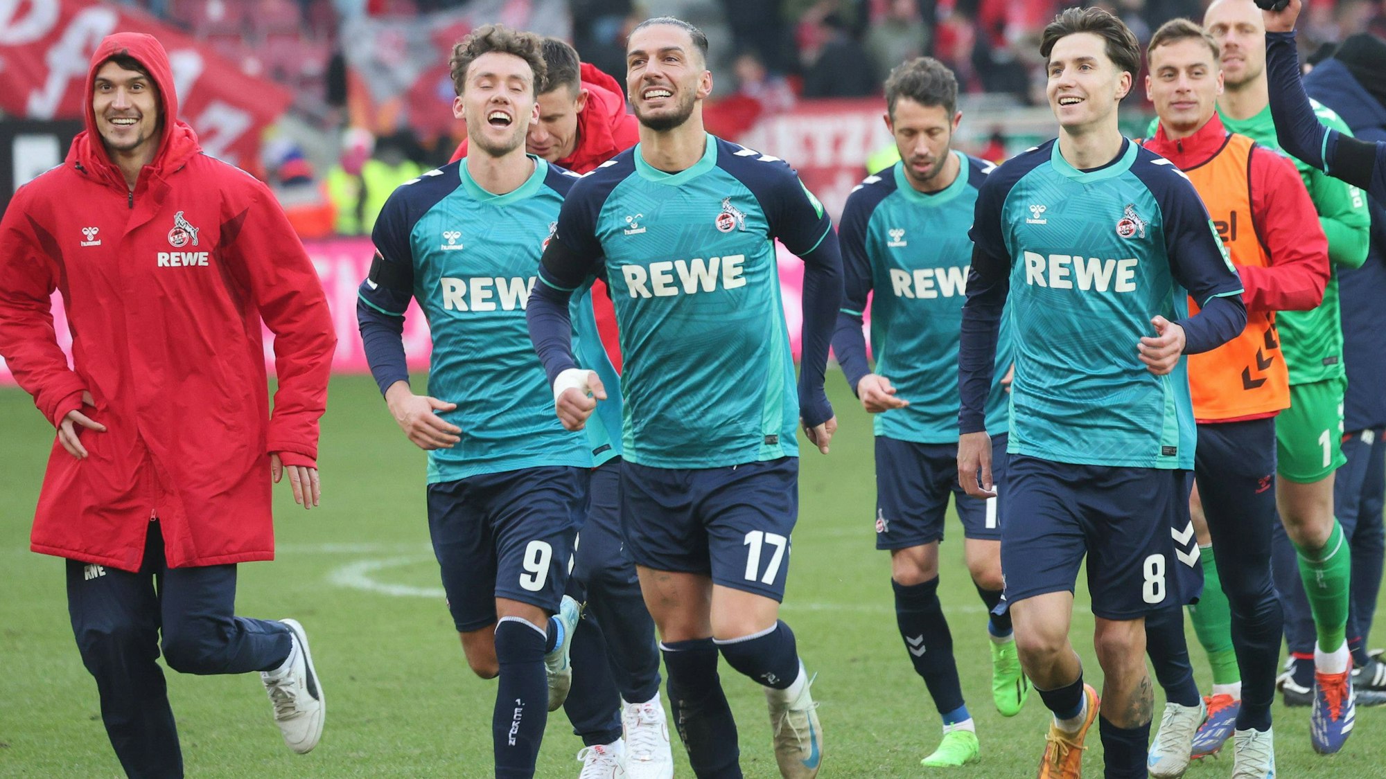 Geht gerne voran: Leart Pacarada nach dem 1:0-Sieg des 1. FC Köln in Kaiserslautern.