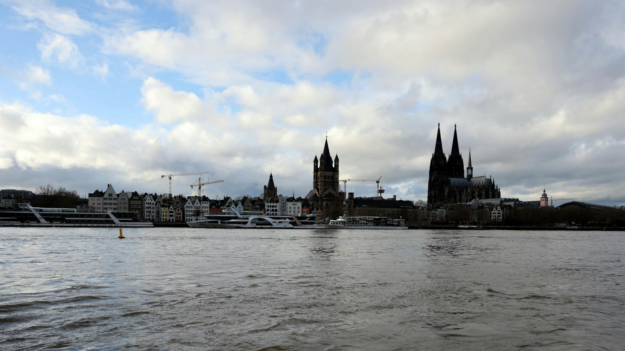 Der Pegel des Rheins steigt zuzeit wieder. Am Mittwoch stand er bei 6,12 Metern.