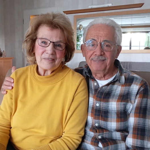 Das Foto zeigt Ulrike und Heinz-Peter van Dyk heute.