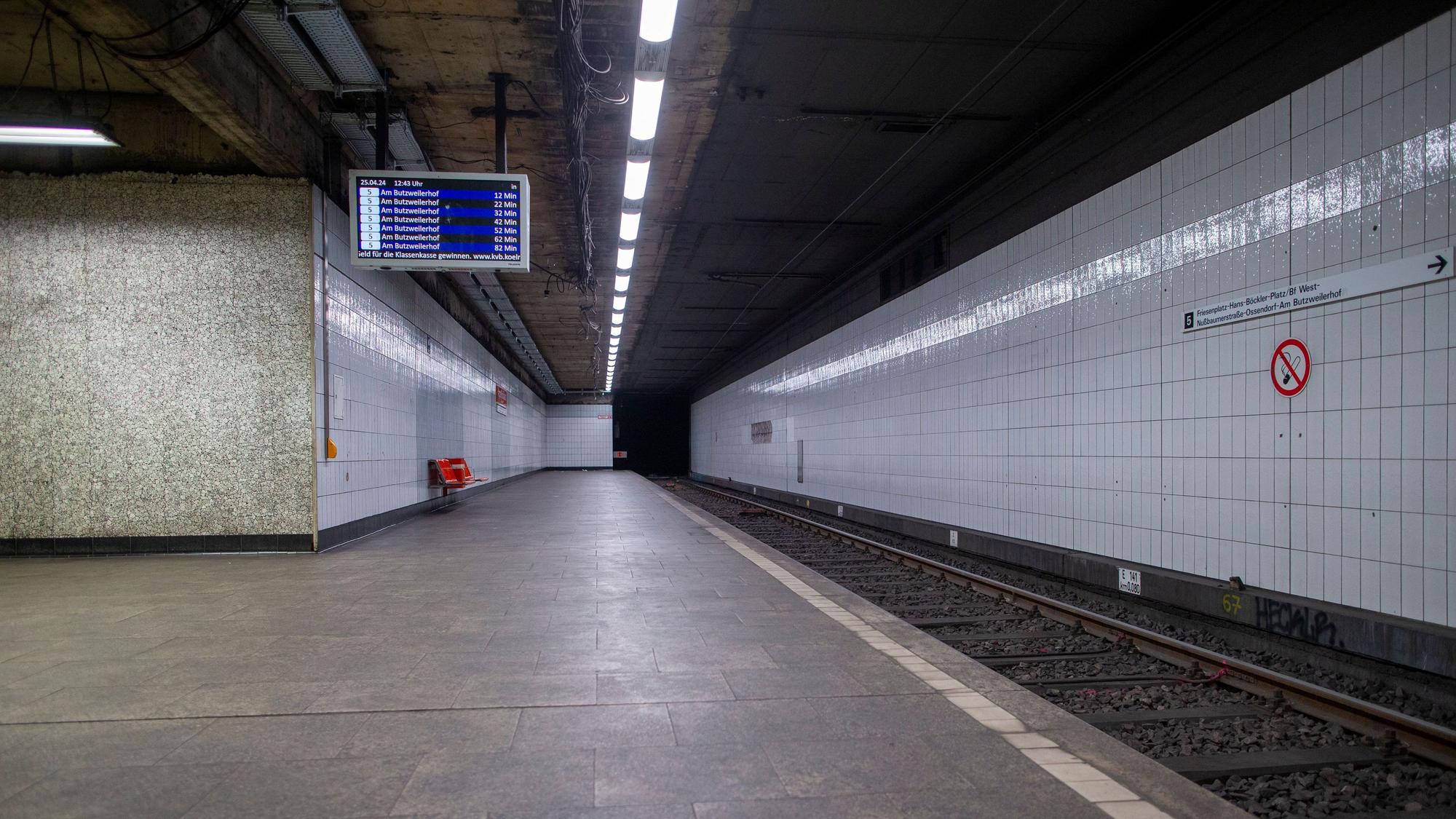 Blick in die U-Bahnstation Appelhofplatz