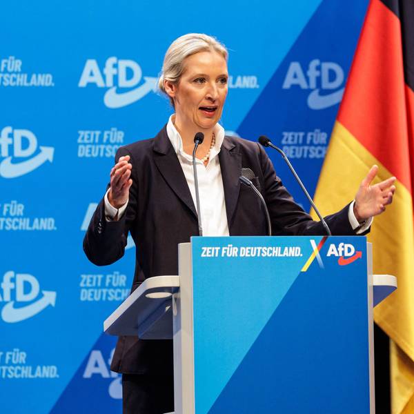 Alice Weidel hält auf dem AfD-Parteitag eine Rede. Sie wurde zuvor zur ersten AfD-Kanzlerkandidatin gekürt.
