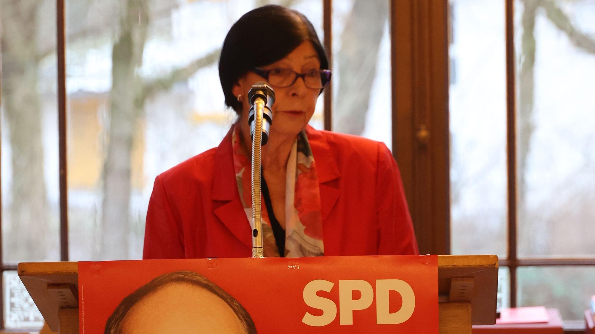 Roswitha Süßelbeck beim Neujahrsempfang der SPD Leichlingen