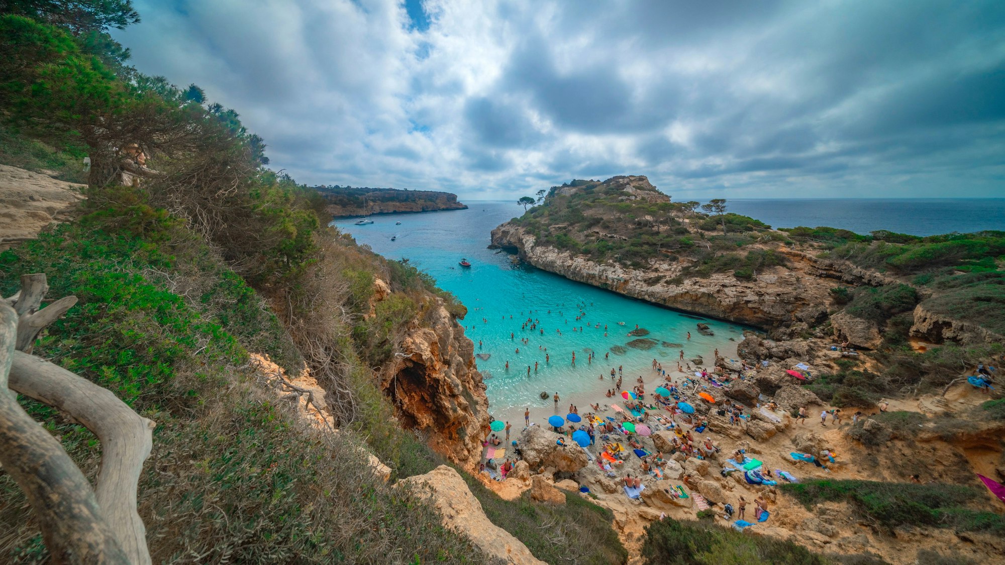 Caló des Moro gehört zu den beliebtesten Hotspots auf Mallorca.