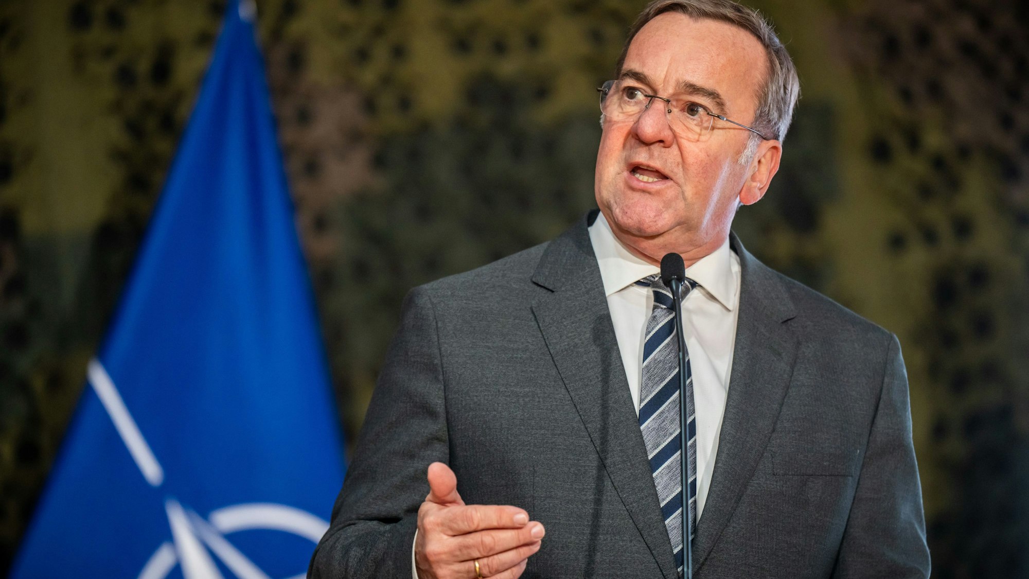 Warschau: Boris Pistorius (SPD), Verteidigungsminister, nimmt an einer Pressekonferenz nach dem Fünfertreffen europäischer Verteidigungsminister teil. Bei den Gesprächen ging es um die Stärkung der europäischen Sicherheit und Verteidigung.