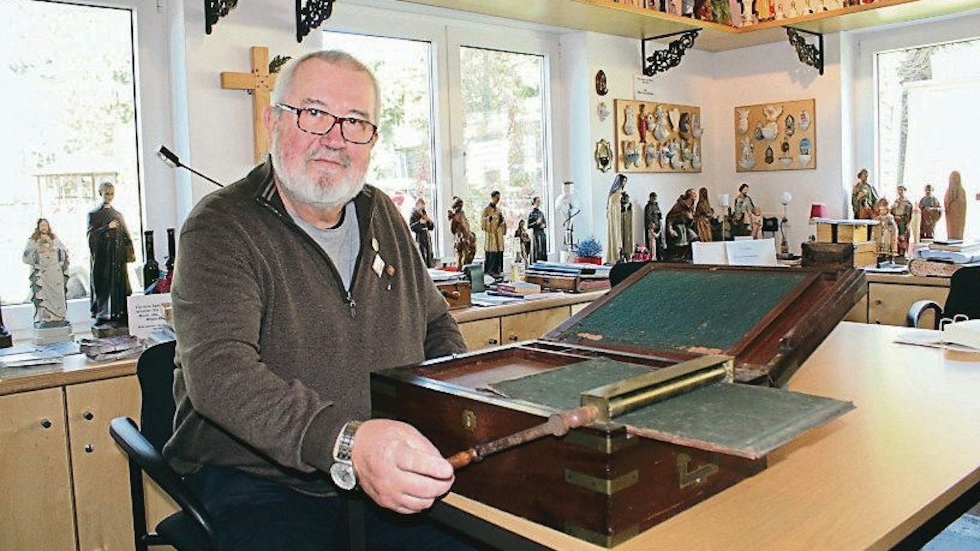 Zu sehen ist Rudolf Doose, der nun verstorben ist.