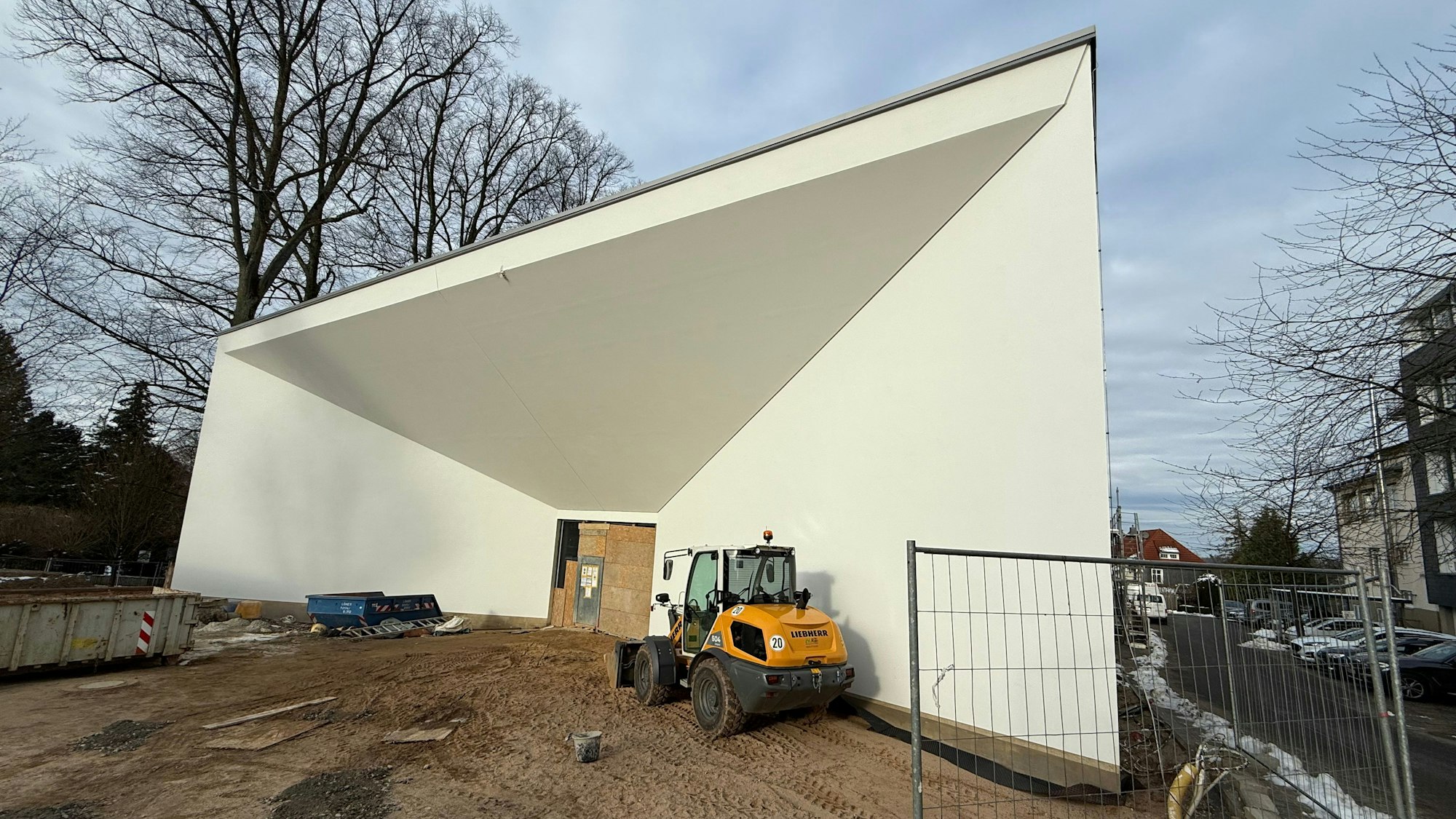 Der Eingangsbereich des Kulturforums Burscheid Mitte Januar 2025