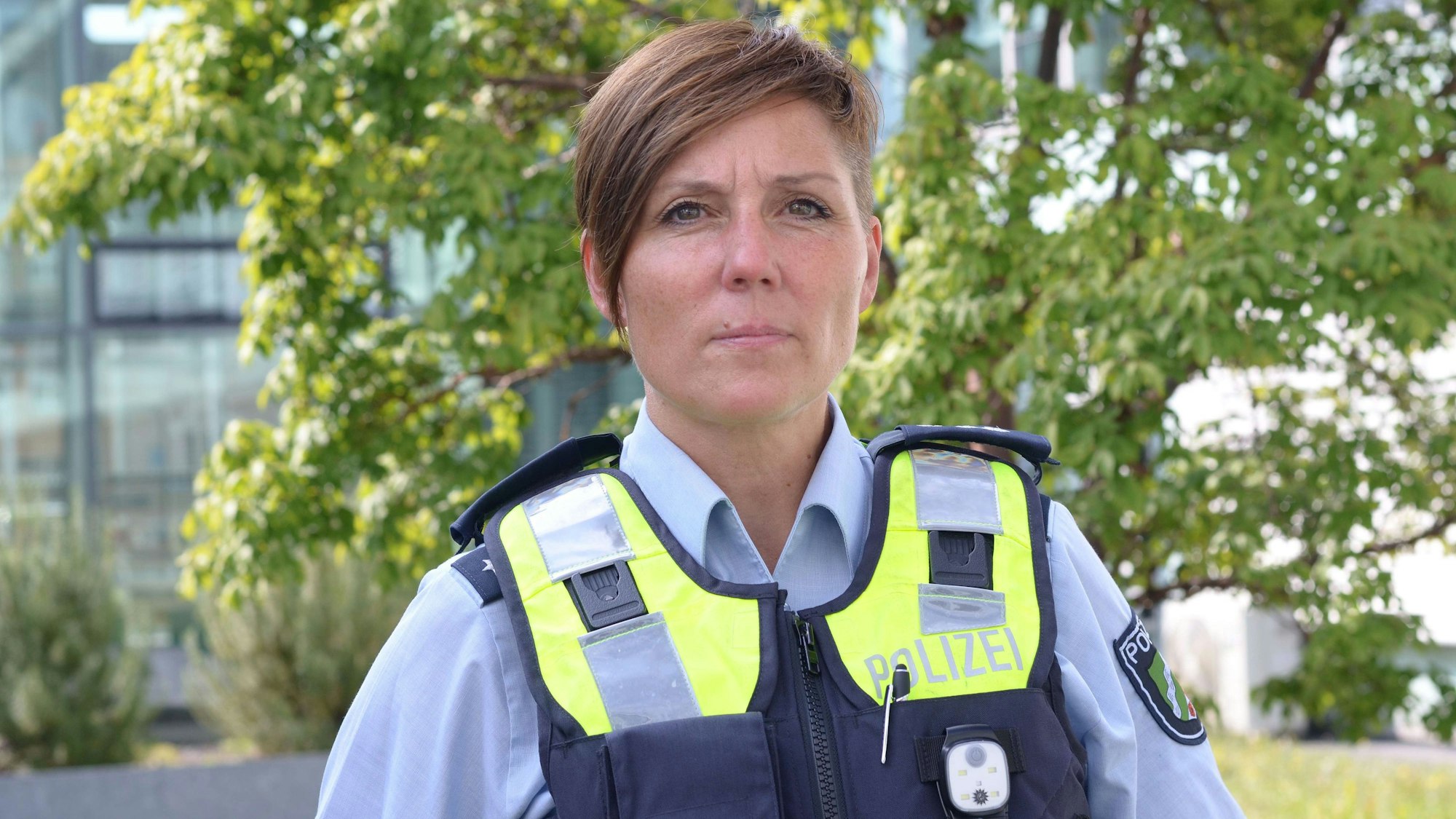 Polizeihauptkommissarin Petra Steinhauer wechselt von Much nach Windeck und wird dort die neue Bezirksdienstbeamtin.