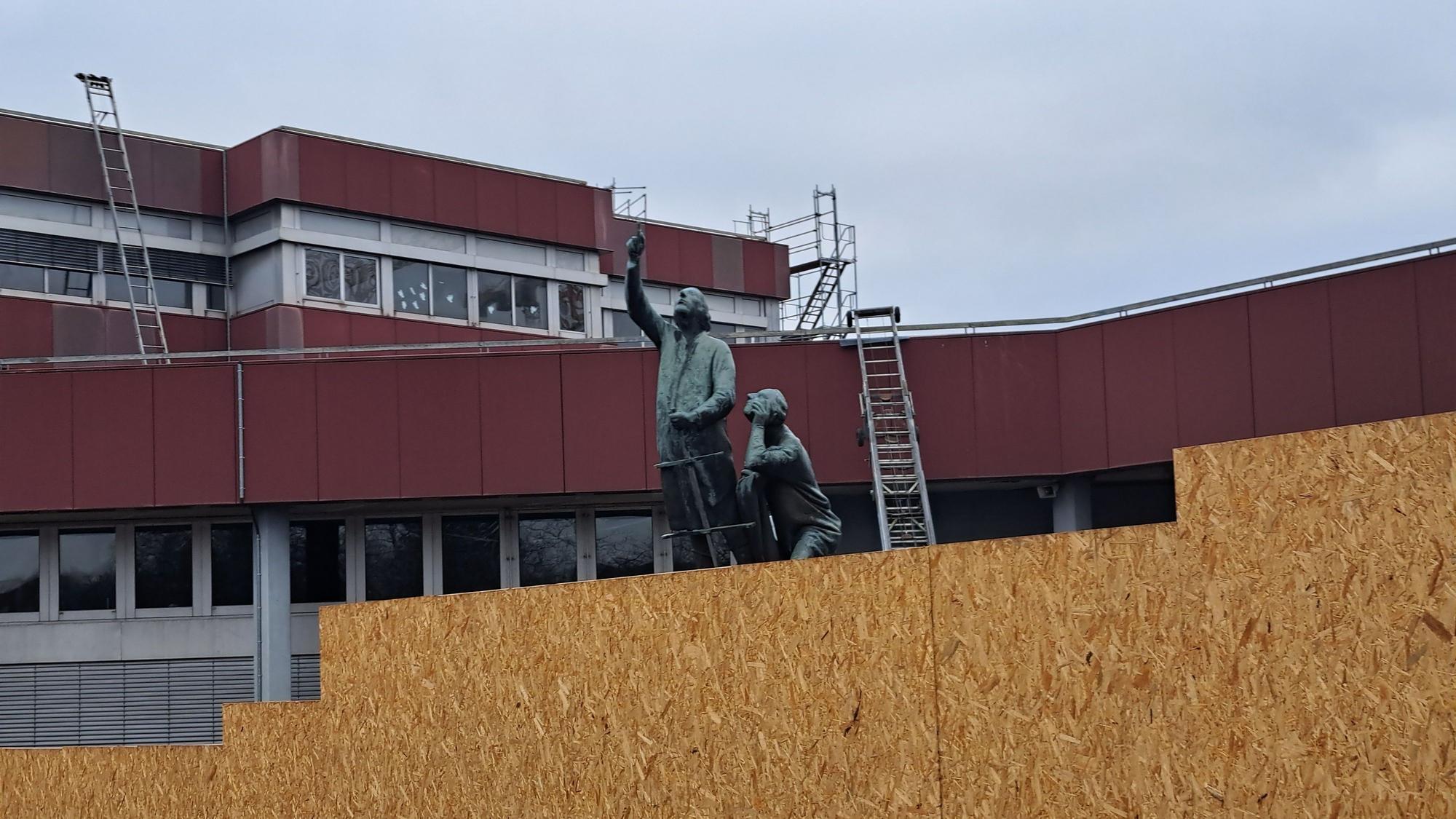 Das Kopernikus-Gymnasium ist wegen zahlreichen baulicher Mängel inzwischen Dauerbaustelle.