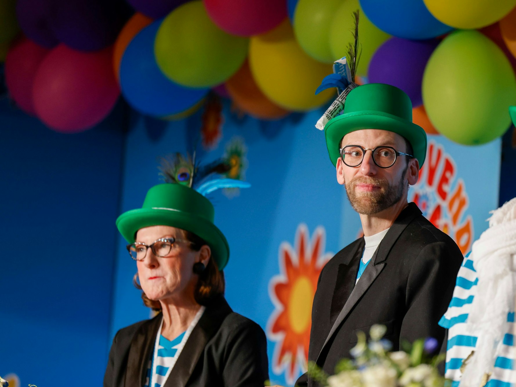 Gisela Walsken und Rundschau-Redakteur Thorsten Moeck