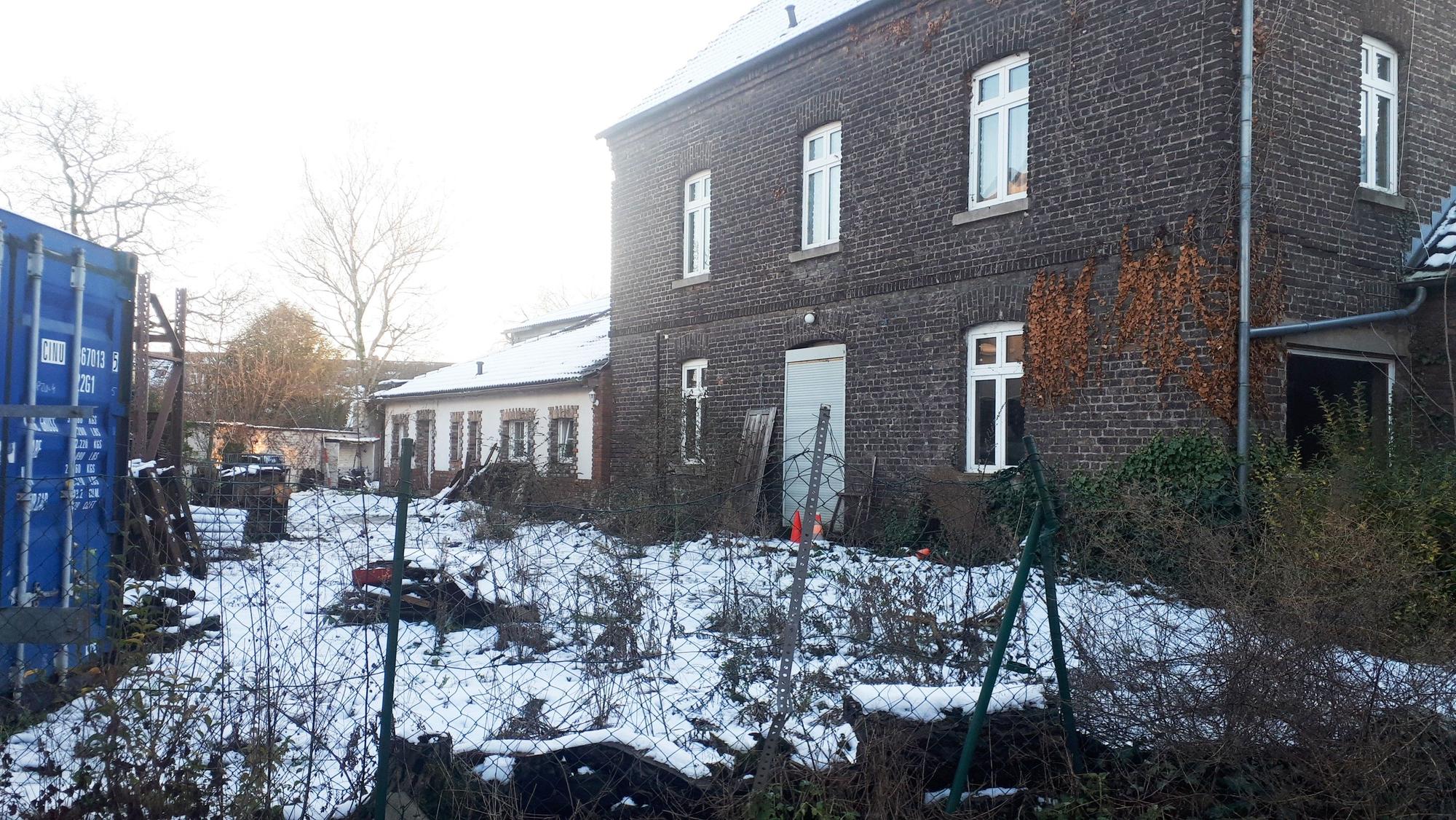 Blick auf den Seitenflügel des historischen Mühlenhofs. In der Hofanlage sollen 15 Wohnungen und ein Veranstaltungsraum entstehen.