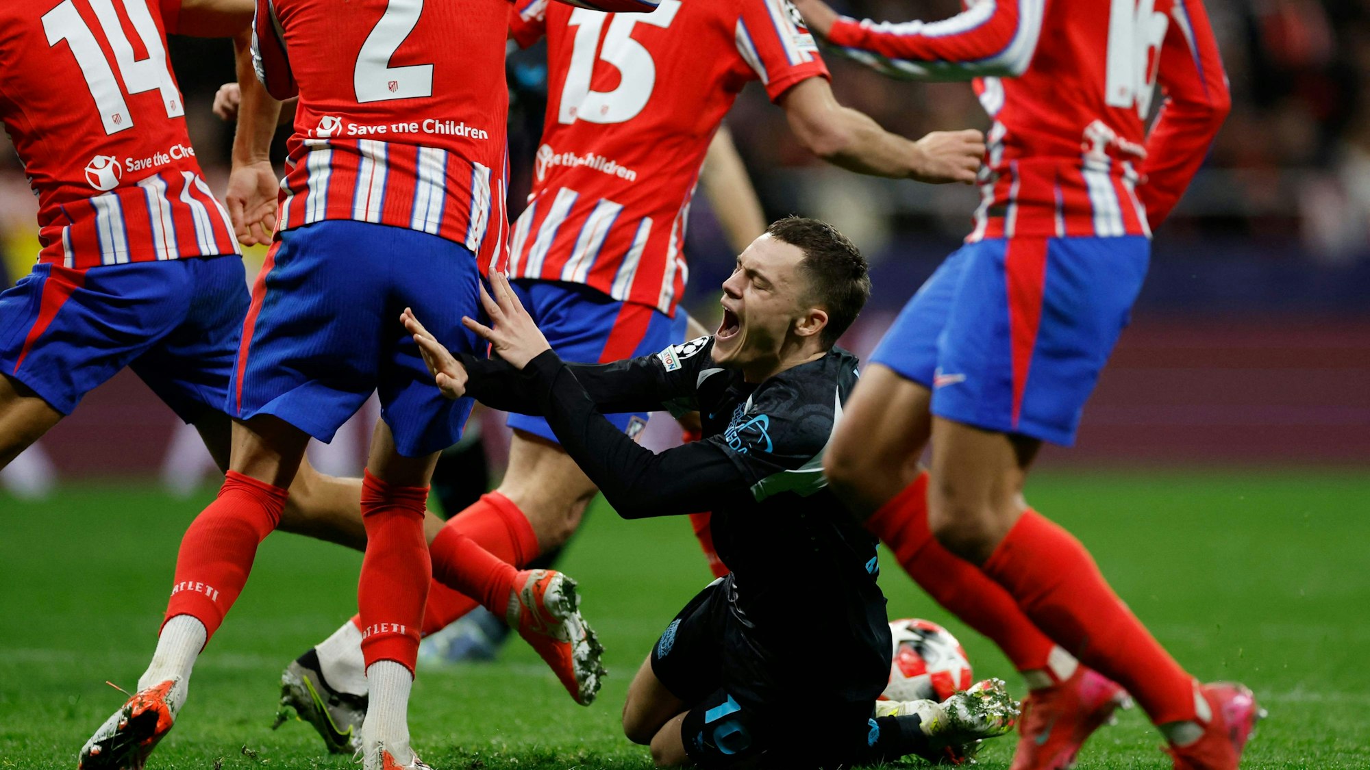 Bayer Leverkusens Florian Wirtz beim Spiel gegen Madrid