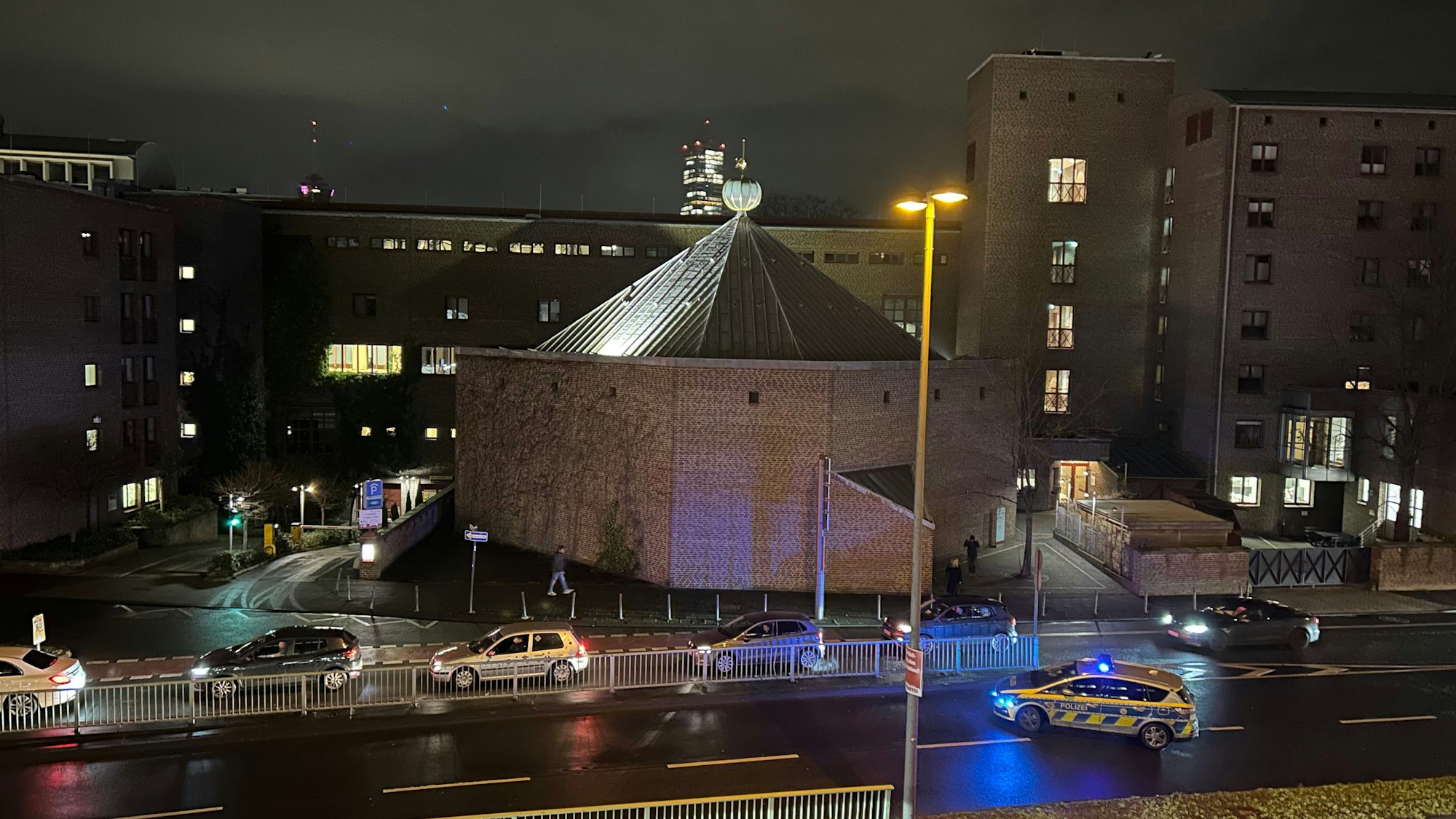 Sperrung Nord-Süd-Fahrt-Tunnel.