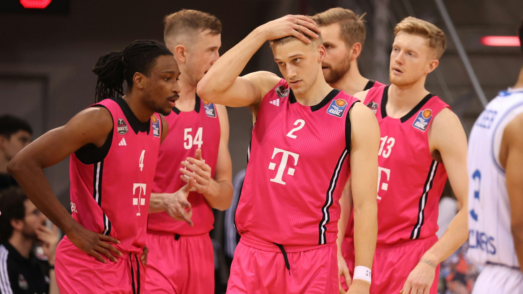 Die Bonner Phlandrous Fleming Jr. (von links), Thomas Kennedy, Sam Griesel, Till Pape und Bodie Hume wollen unter Marko Stankovic wieder gewinnen.