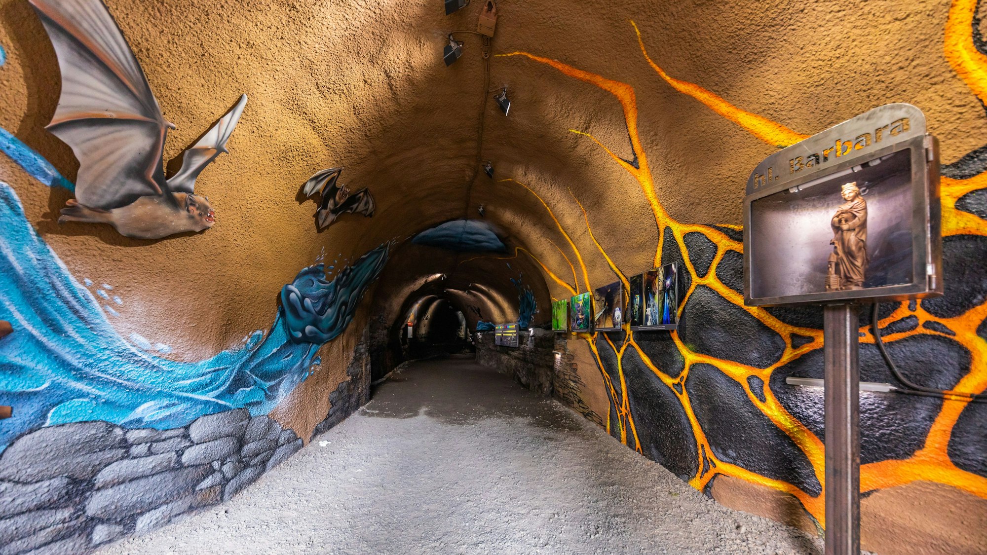 Der Maar-Stollen ist ein Tunnel zwischen dem Ulmener Maar und dem Ulmener Jungferweiher.