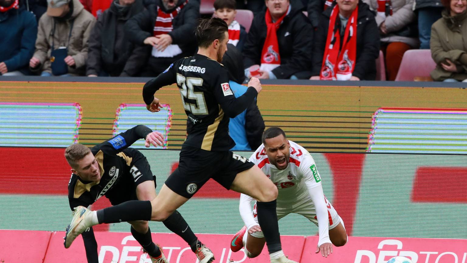 1. FC Köln vs. SV Elversberg, 19. Spieltag, 25.01.2025, 13.00 Uhr, Foul an Linton Maina (1. FC Köln), Bild: Herbert Bucco