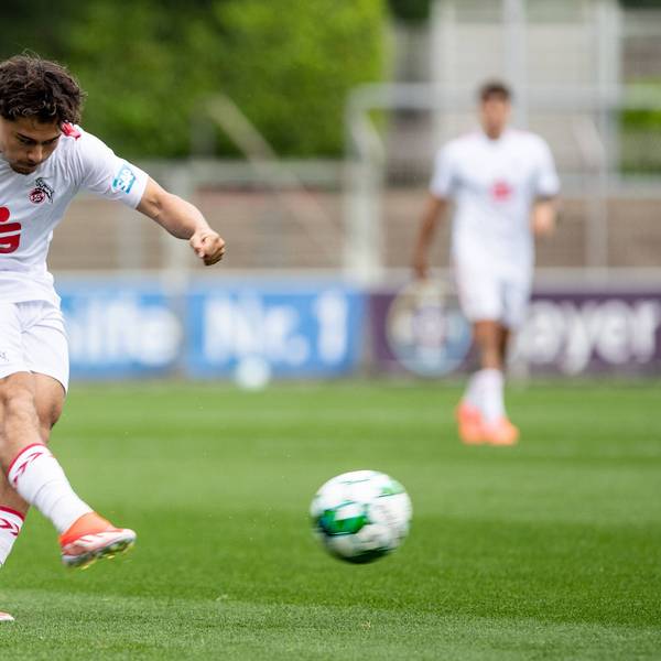FVM-Pokal Finale A-Junioren 2024: Bayer 04 Leverkusen - 1.FC Köln 15.05.2024 Justin Kai von der Hitz 1.FC Köln U19, 2 FVM-Pokal Finale A-Junioren 2024: Bayer 04 Leverkusen - 1.FC Köln Rasenplatz am Ulrich-Haberland-Stadion, Leverkusen 15.05.2024 *** FVM Cup Final A Juniors 2024 Bayer 04 Leverkusen 1 FC Köln 15 05 2024 Justin Kai von der Hitz 1 FC Köln U19, 2 FVM Cup Final A Juniors 2024 Bayer 04 Leverkusen 1 FC Köln Pitch at Ulrich Haberland Stadium, Leverkusen 15 05 2024 Copyright: xBEAUTIFULxSPORTS/Buriakovx
