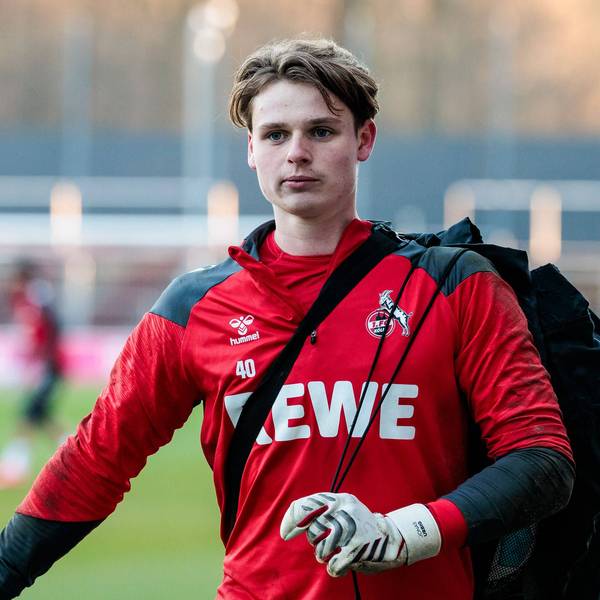 Hat die Koffer gepackt: FC-Torwart-Talent Jonas Urbig wechselt zum FC Bayern München.