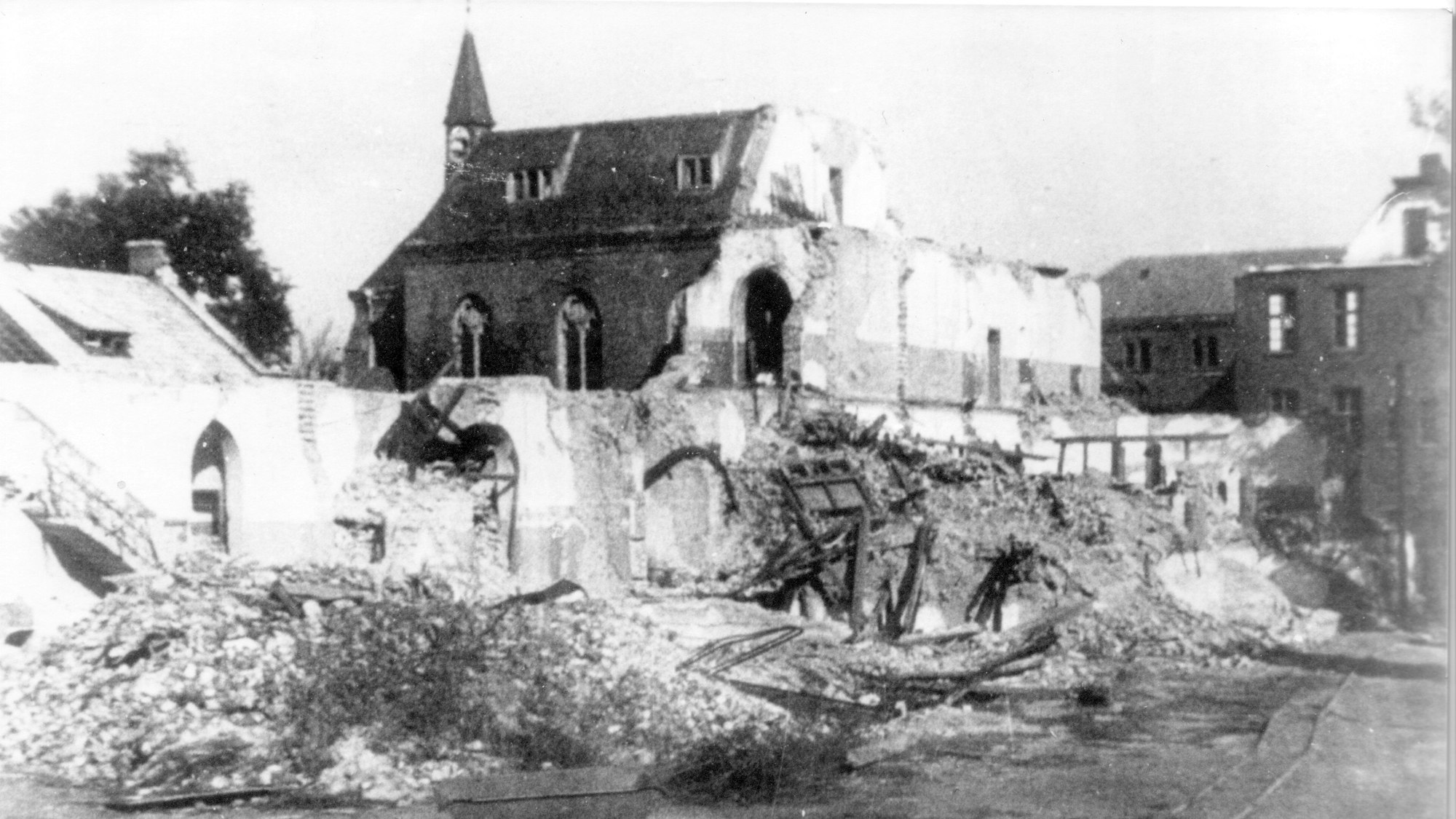 Das zerstörte Pallotti.