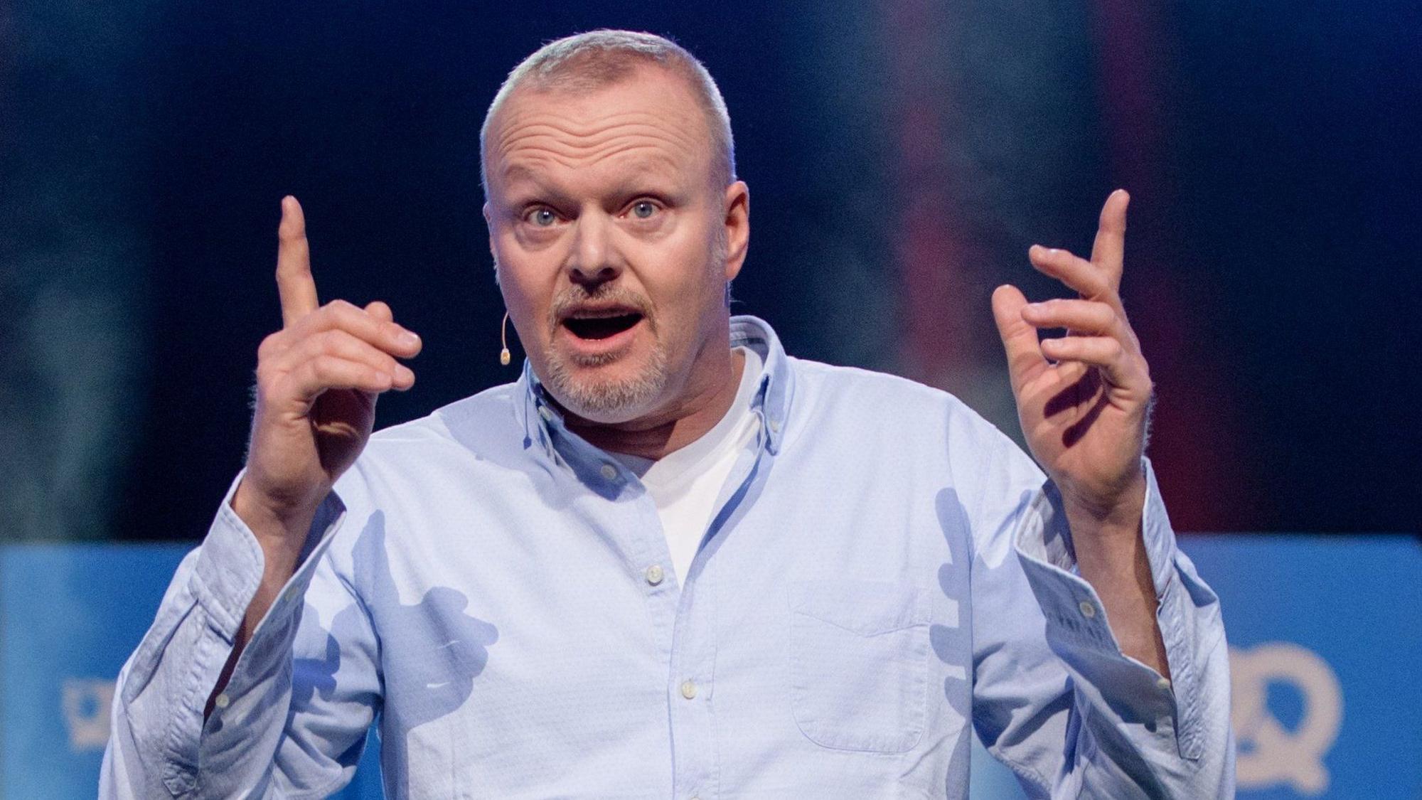 Stefan Raab hat in seiner Sendung „Du gewinnst hier nicht die Million bei Stefan Raab“ einen Song für Friedrich Merz vorgestellt.