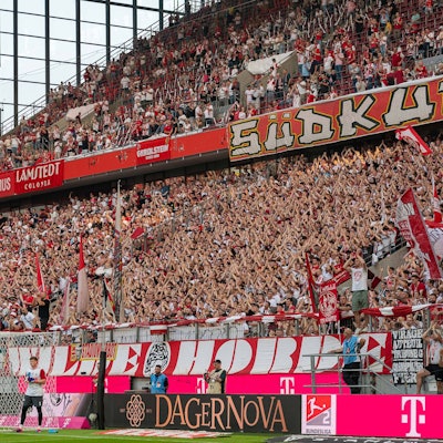 Längst nicht alle Besitzer von Dauerkarten verwenden diese regelmäßig. Der FC behält sich vor, ungenutzte Karten zum Saisonende zu kündigen.