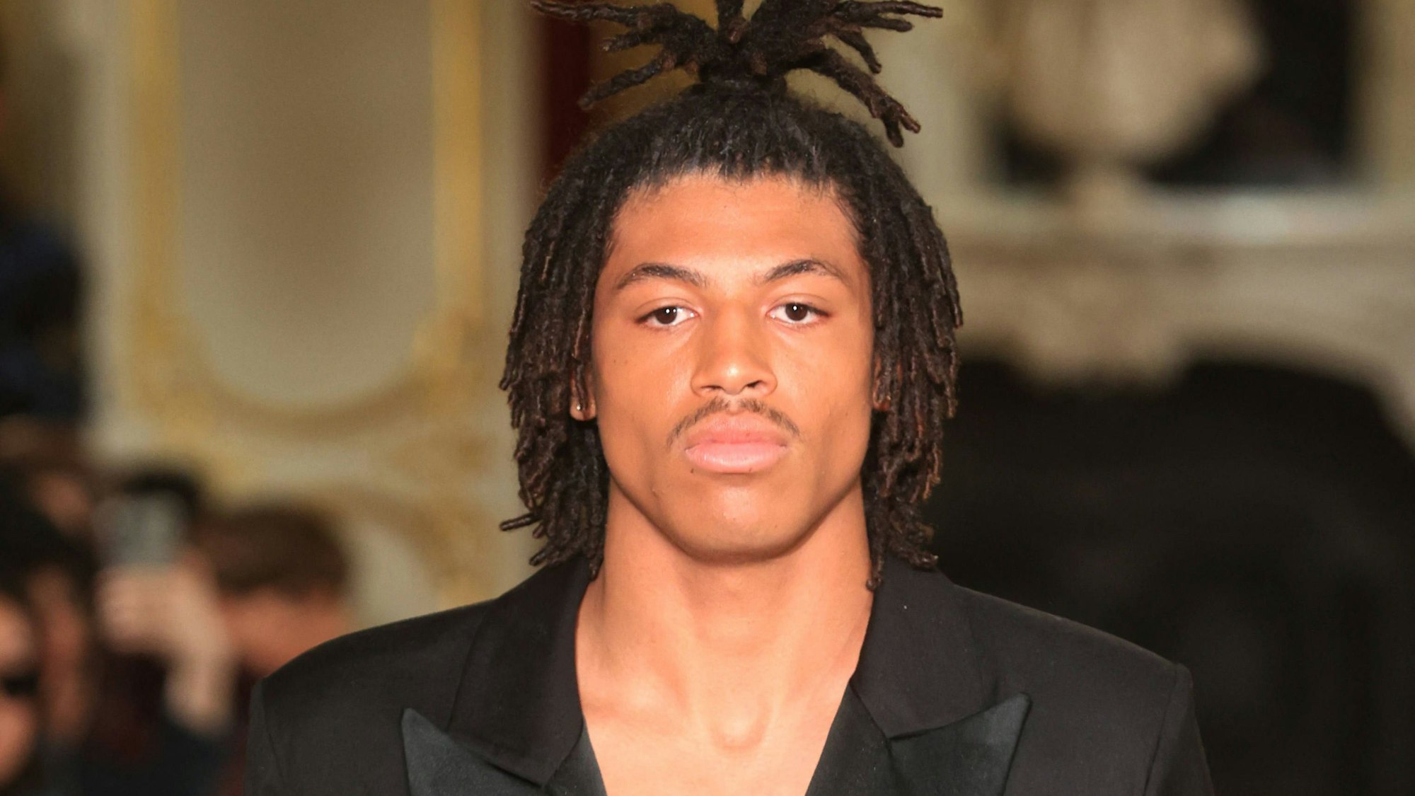 Henry Samuel verzog auf dem Catwalk von Paris keine Miene.