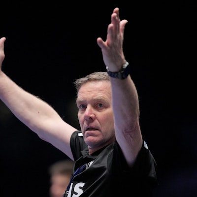 Muss sich hinterfragen: Bundestrainer Alfred Gislason.