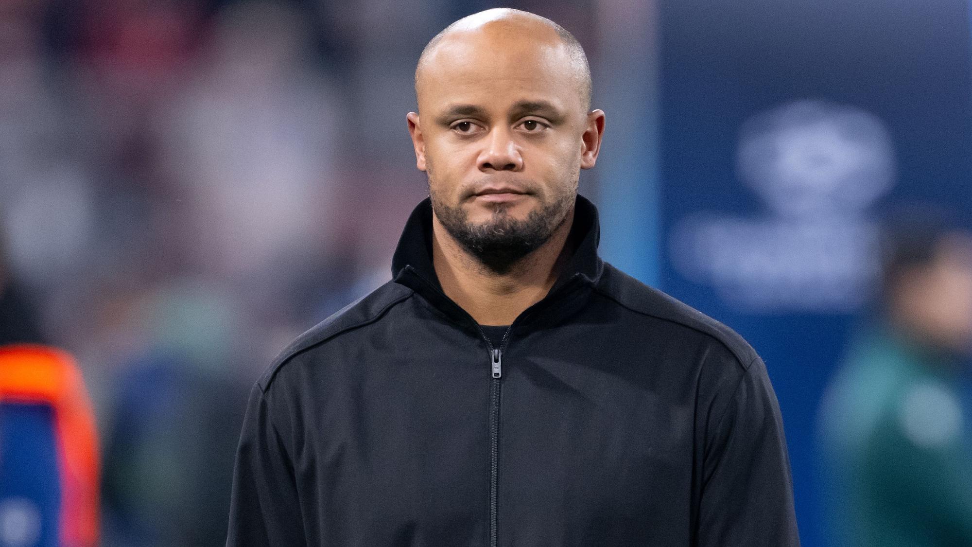 Bayern-Trainer Vincent Kompany muss in den Playoffs der Champions League gegen seinen alten Trainer ran.