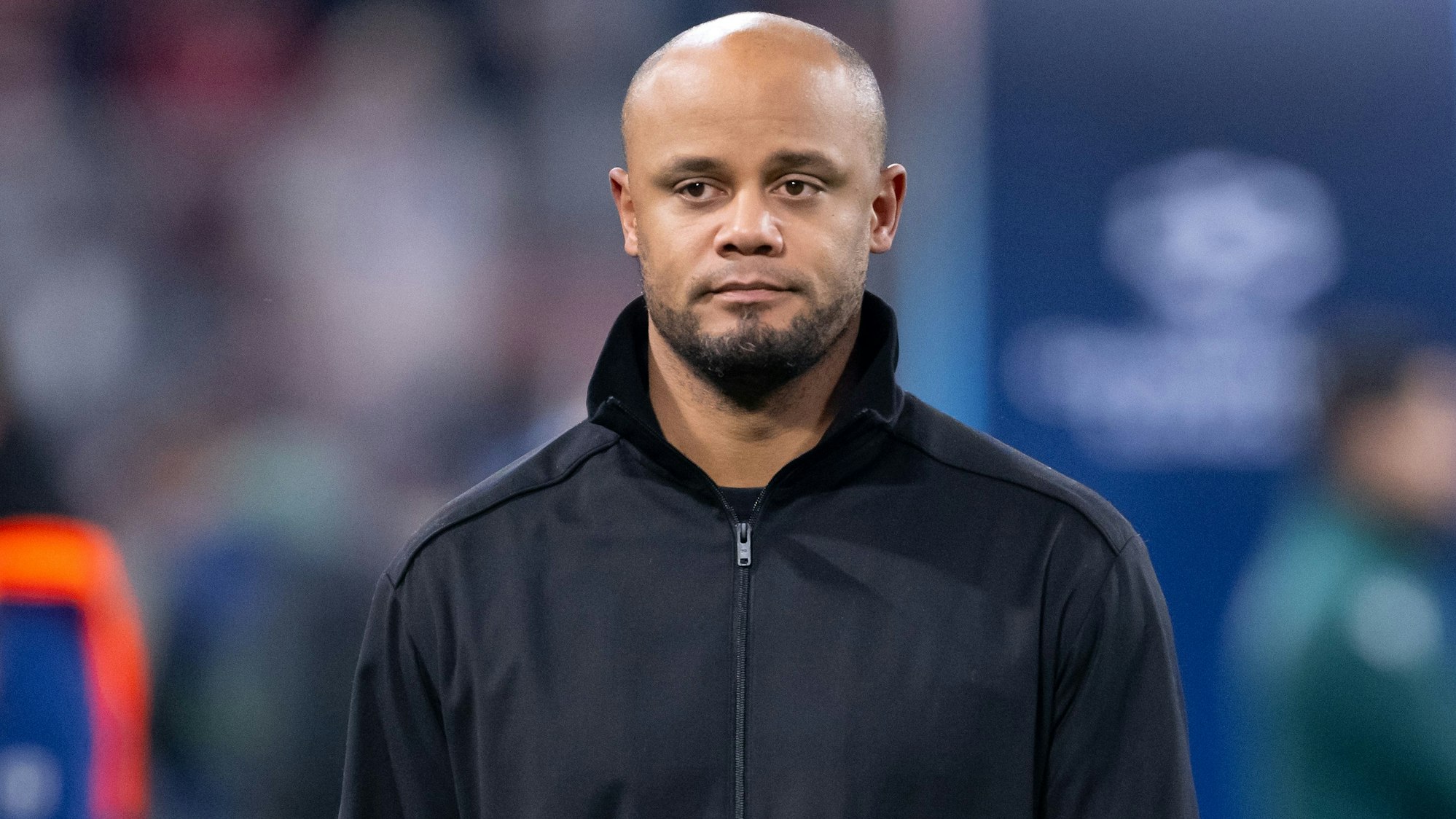 Bayern-Trainer Vincent Kompany muss in den Playoffs der Champions League gegen seinen alten Trainer ran.