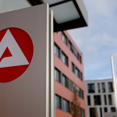 Die Kölner Agentur für Arbeit meldet ansteigende Zahlen bei der Arbeitslosigkeit.