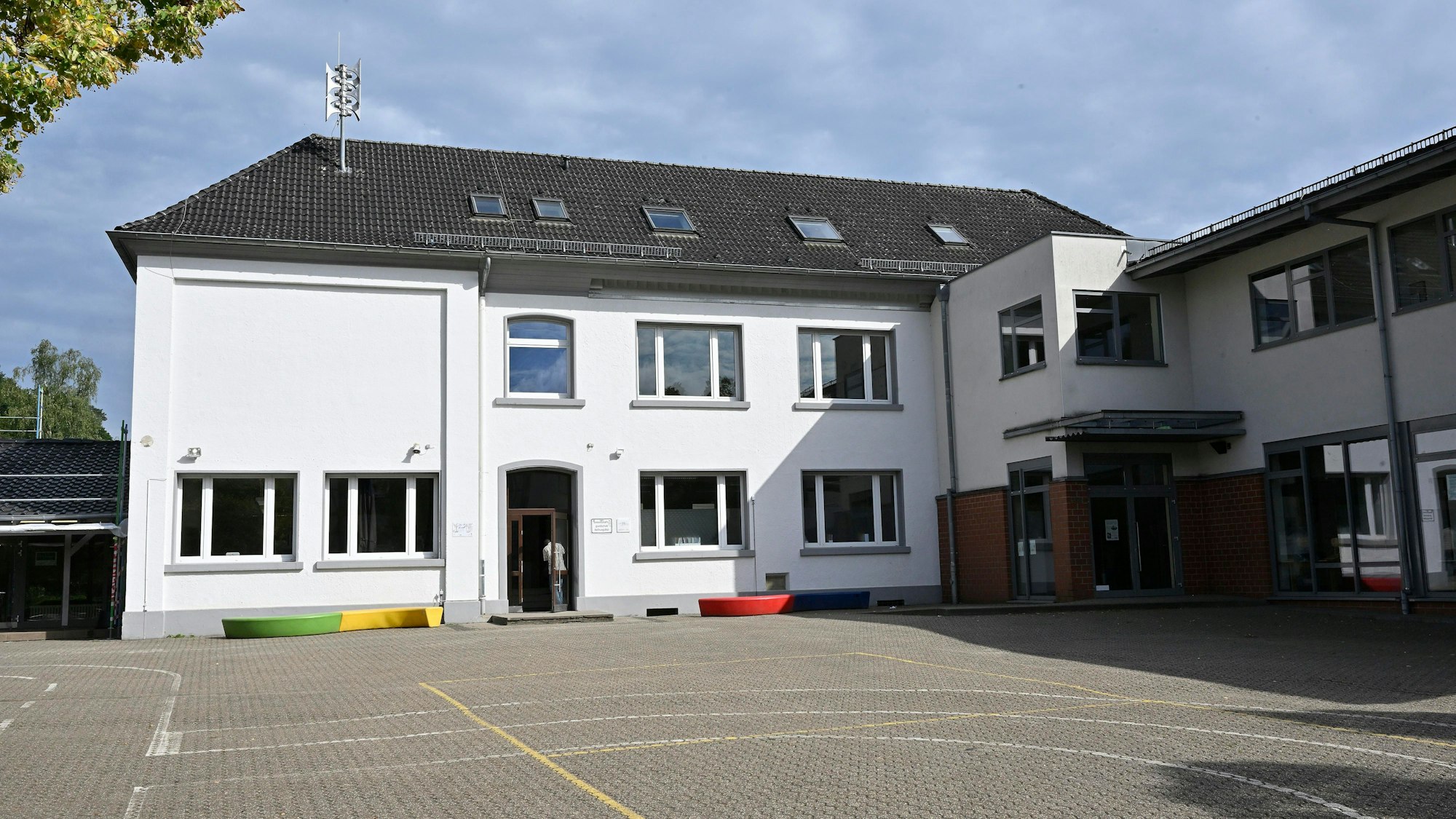 Die Hoffnungsthaler Grundschule soll auf einem anderen Grundstück einen Neubau bekommen.