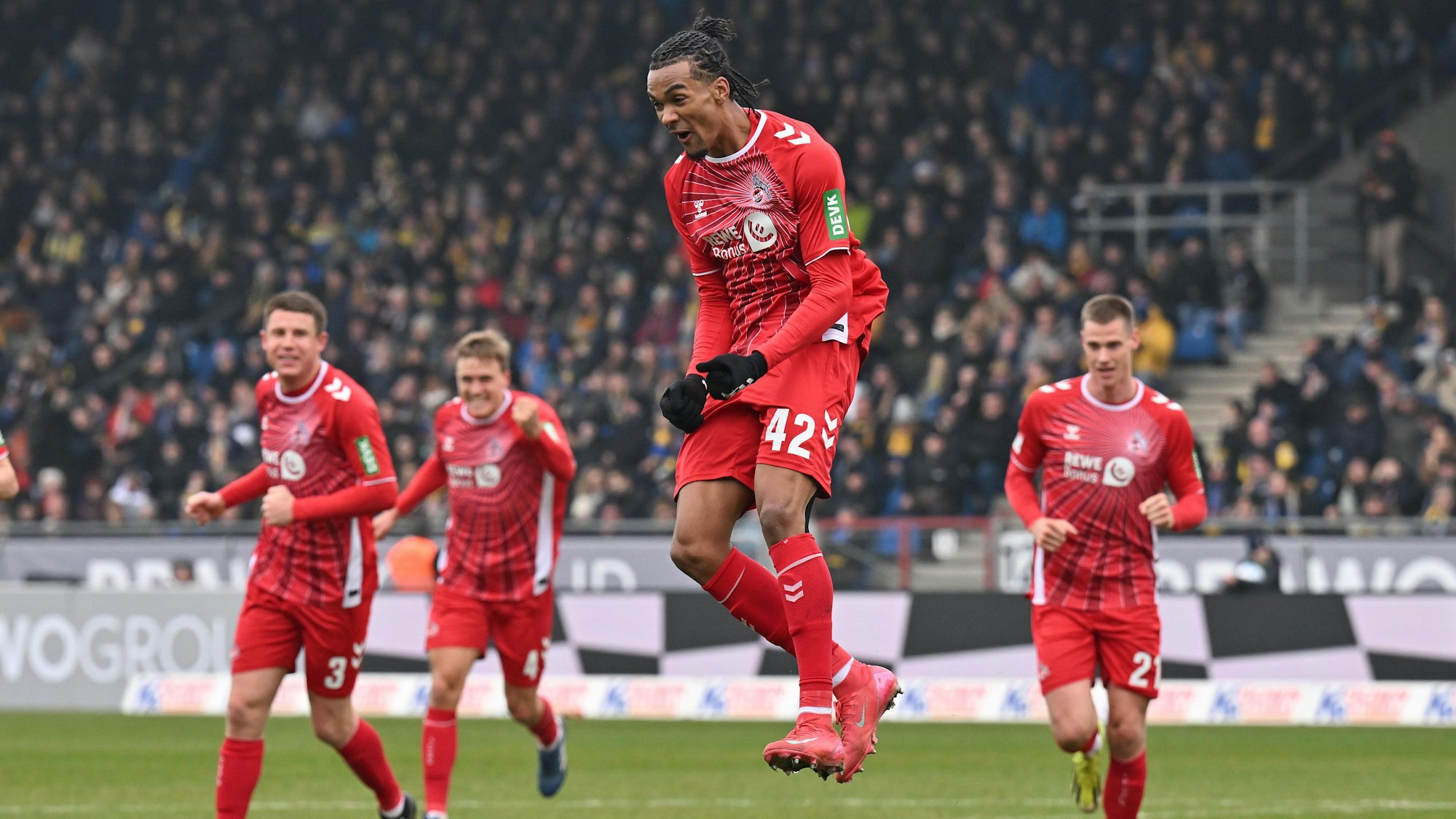 Der Siegtreffer: FC-Stürmer Damion Downs feiert sein Tor zum 1:2.