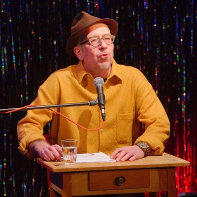 Sven Kemmler mit „Dicke Schinken - Eine
Liebeserklärung“ in Bergneustadt.