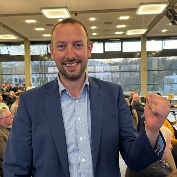 Sieger Christian Mandt ballt die Faust.