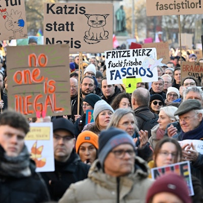Auf dem Heumarkt startete am Samstag eine Demonstration, die sich gegen CDU, CSU und FDP richtete.
