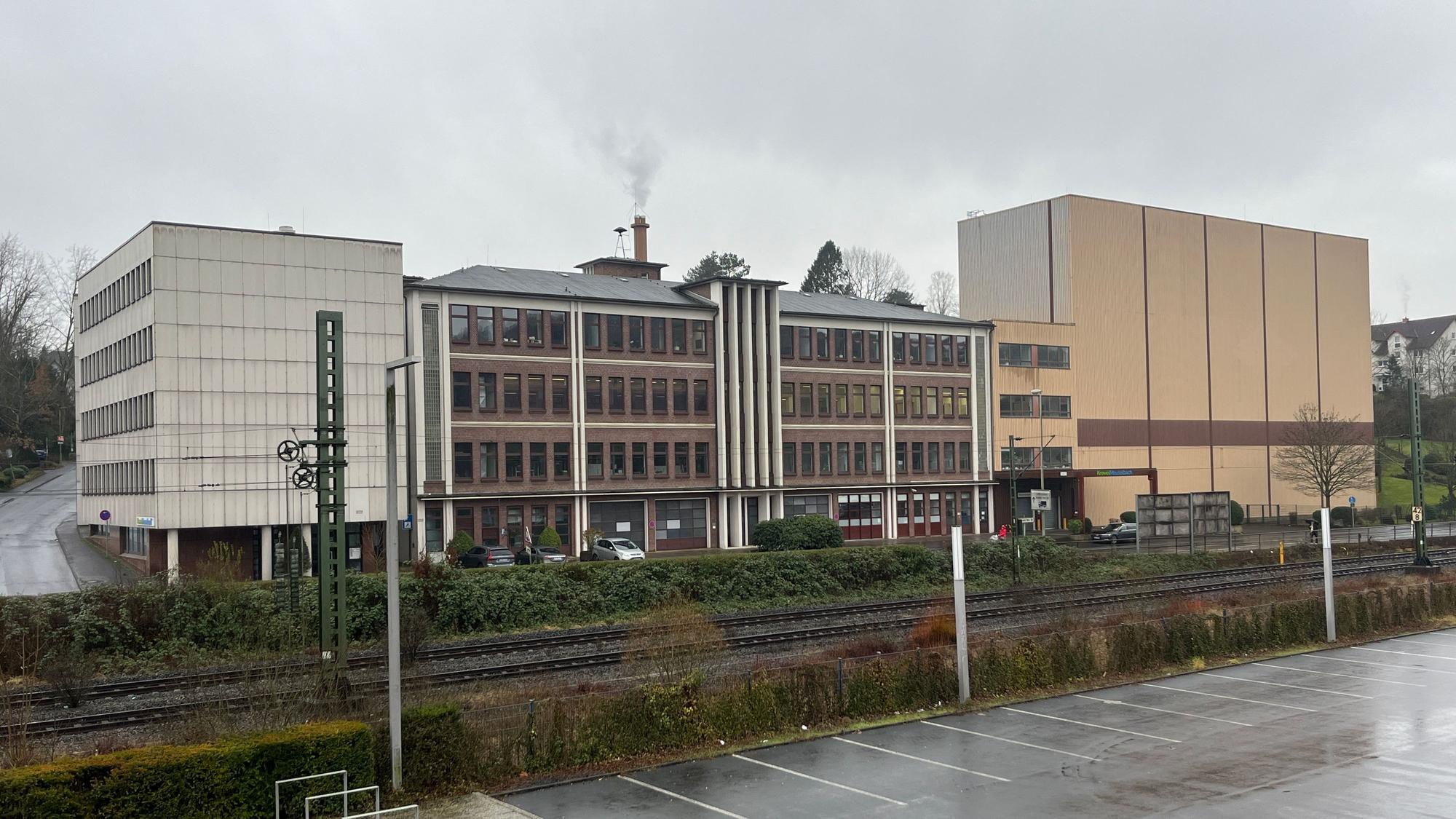 Krewel-Meuselbach in Eitorf wird schließen, noch arbeiten die Menschen dort.