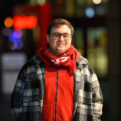 Ein Porträtfoto von Jan Köstering.