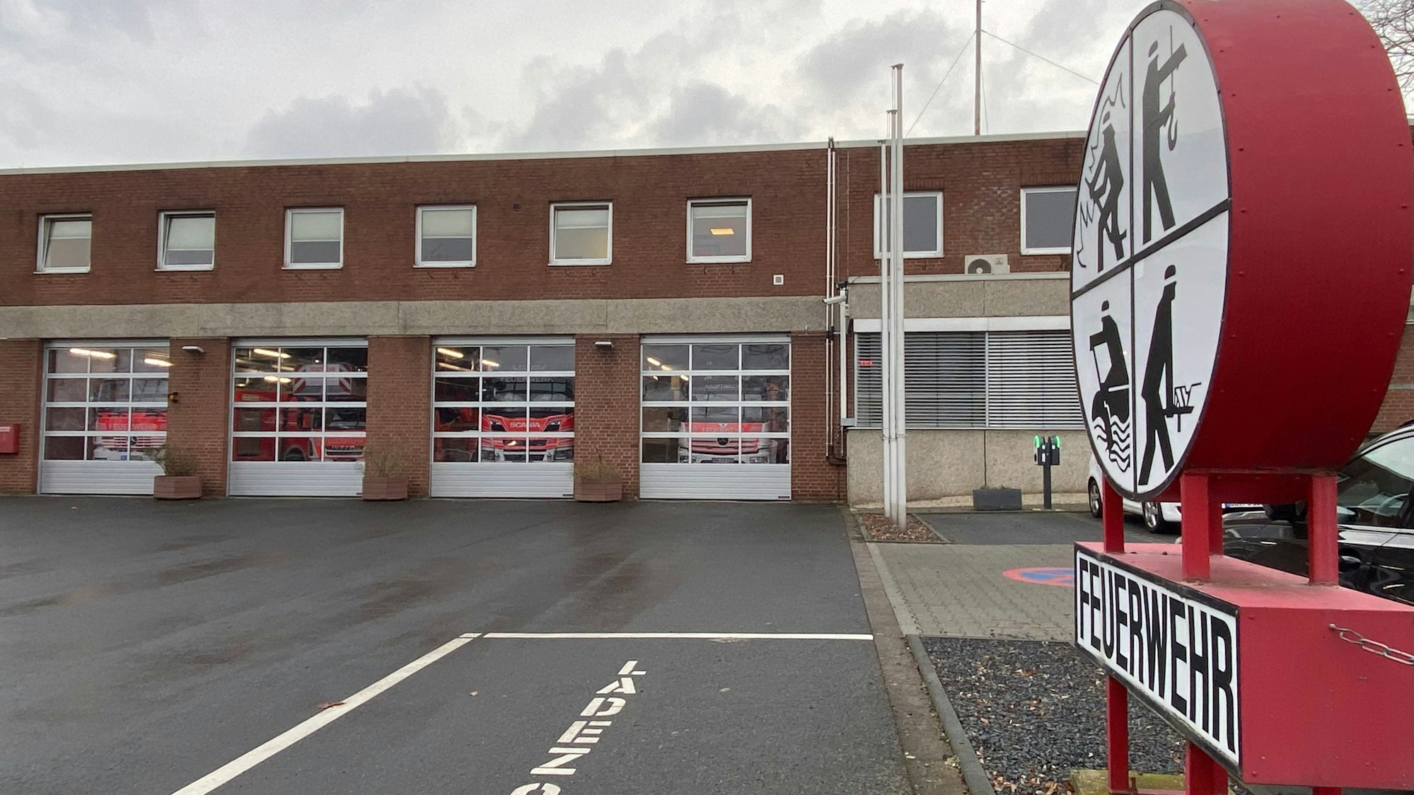 Das Foto zeigt die Feuerwache in Wesseling.