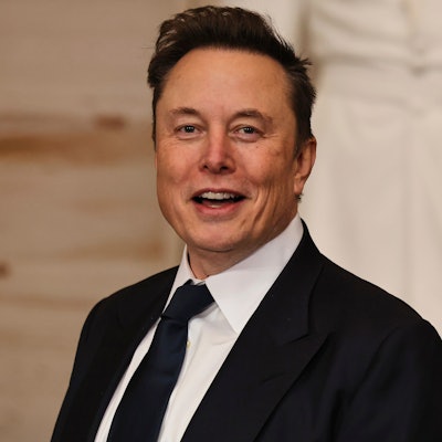 Elon Musk kommt zur Amtseinführung des Präsidenten in der Rotunde des US-Kapitols in Washington an.