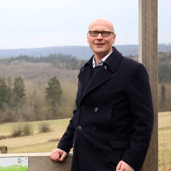 Sebastian Glatzel bei seiner Pressekonferenz am Michelsberg.