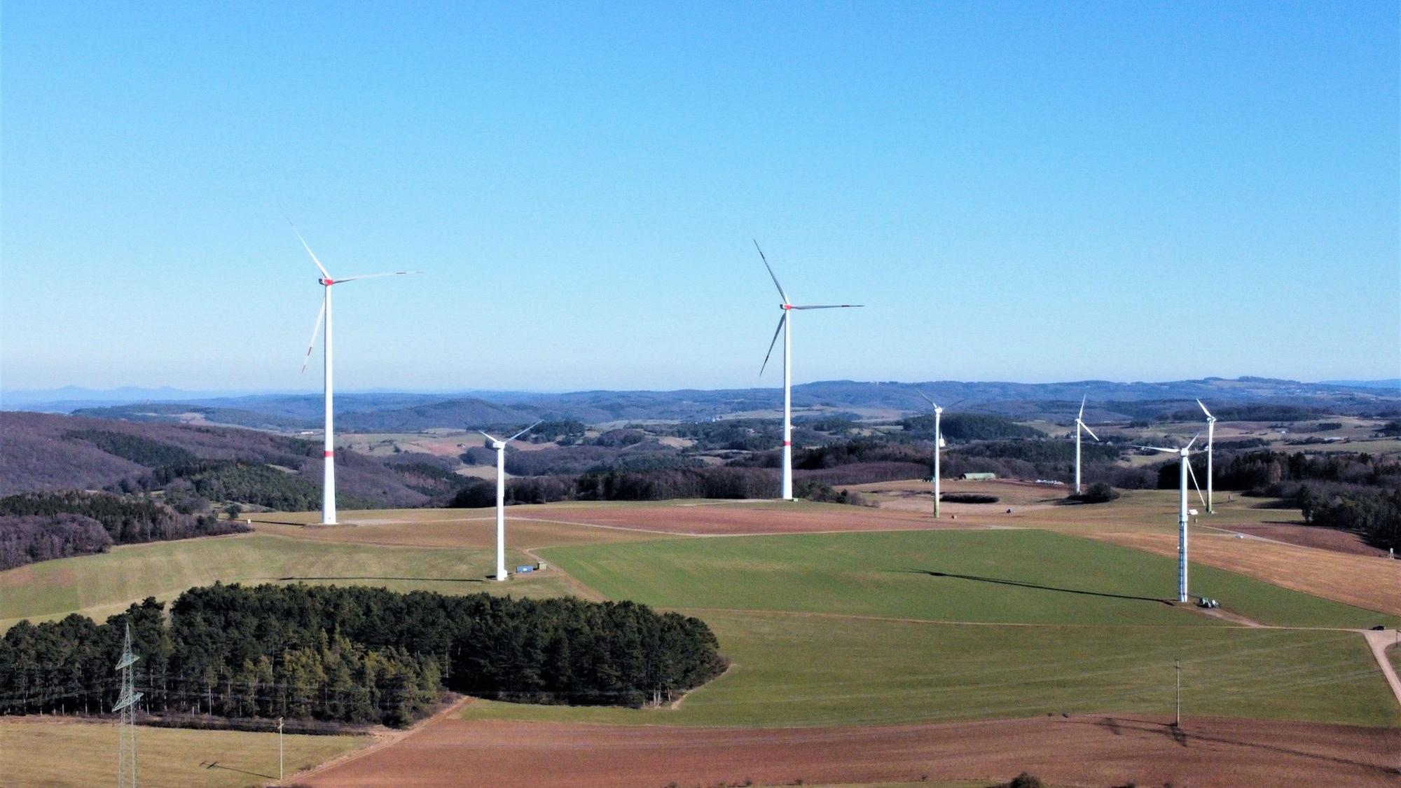 Windräder bei Dottel auf dem Gebiet der Stadt Mechernich